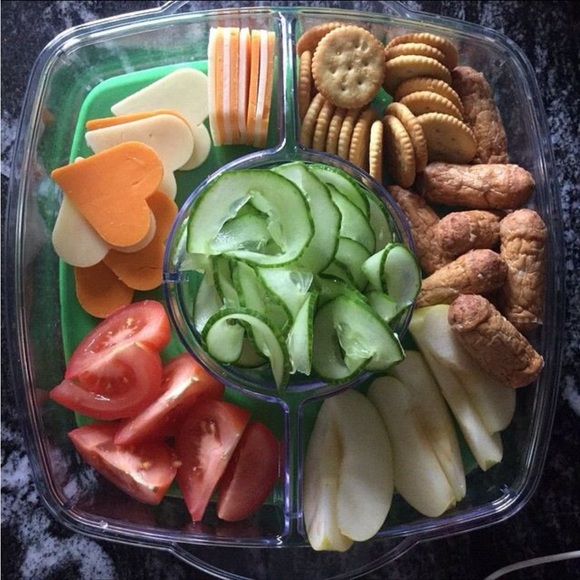 THE PAMPERED CHEF Small Square Chill  & Serve Versatile Covered Tray 9x9 - Picture 2 of 16